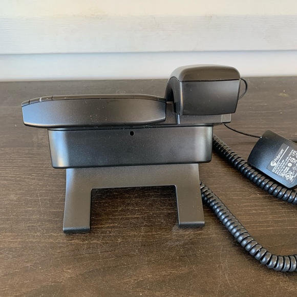 Polycom VVX 301 IP Phone - Picture 12 of 16